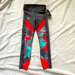 Under Armour ankle crop leggings!